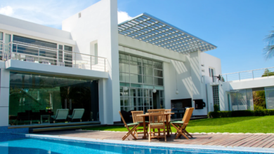 Common Mistakes to Avoid When Working with a Custom House Builder